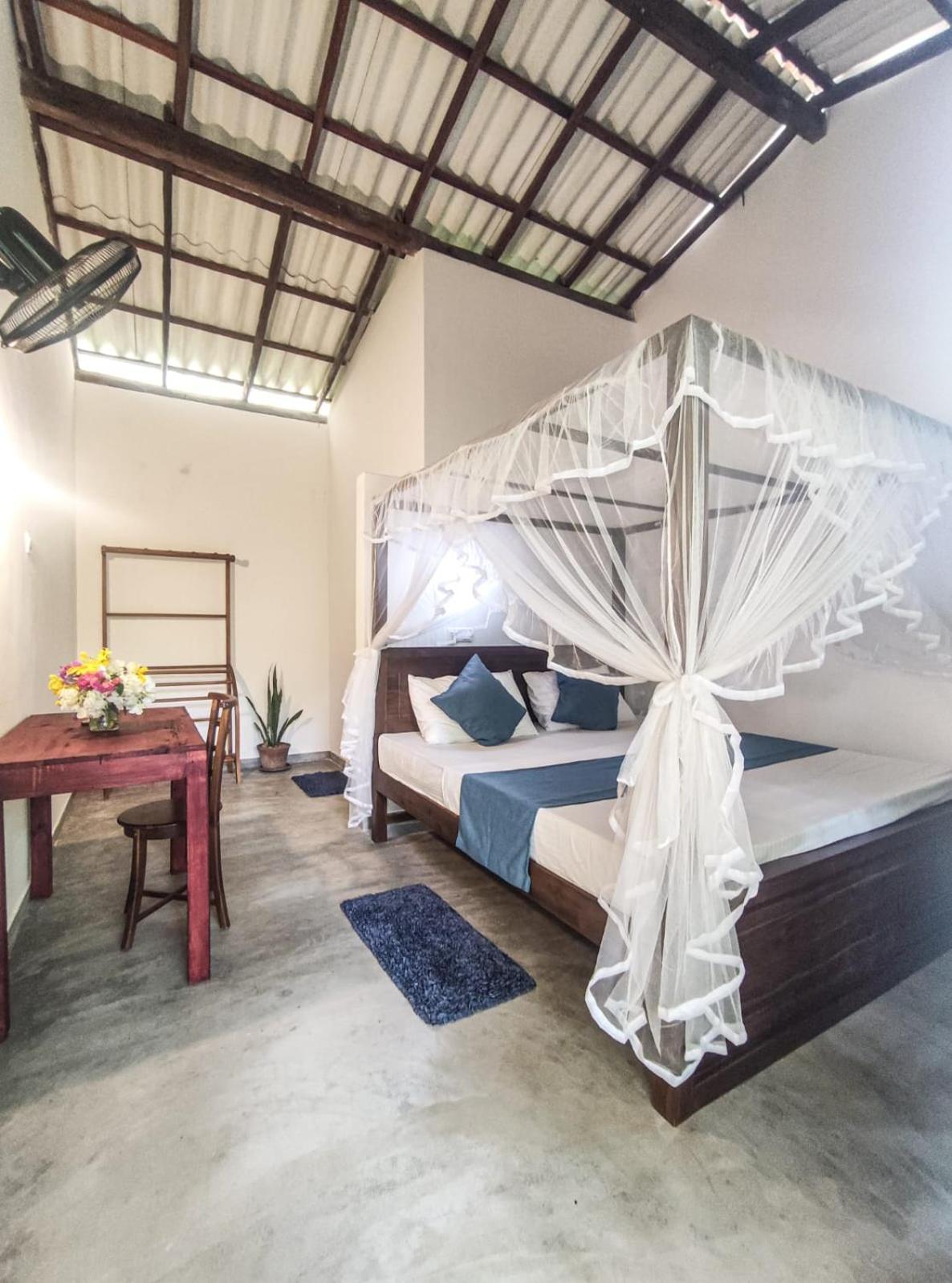 Midigama Inn Ahangama Eksteriør bilde